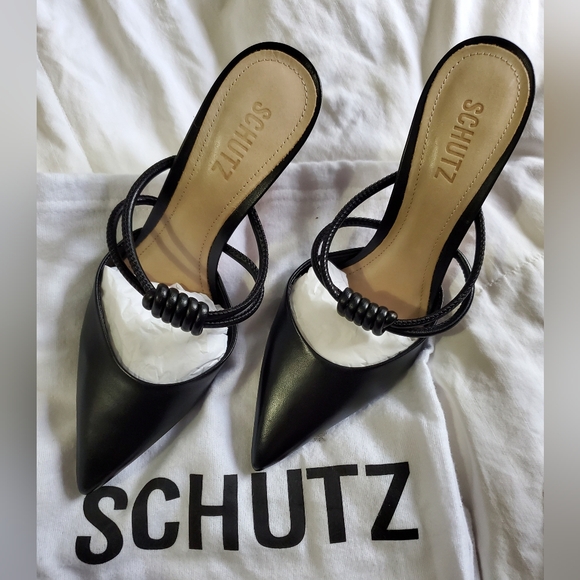Black Lela Casual Heels Size 8B in Black New in Dust Bag by Schutz - Picture 1 of 7